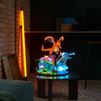LEGO® Pokémon Bisaflor, Glurak und Turtok 72153 von innen mit einem LED-Lichtset beleuchtet
