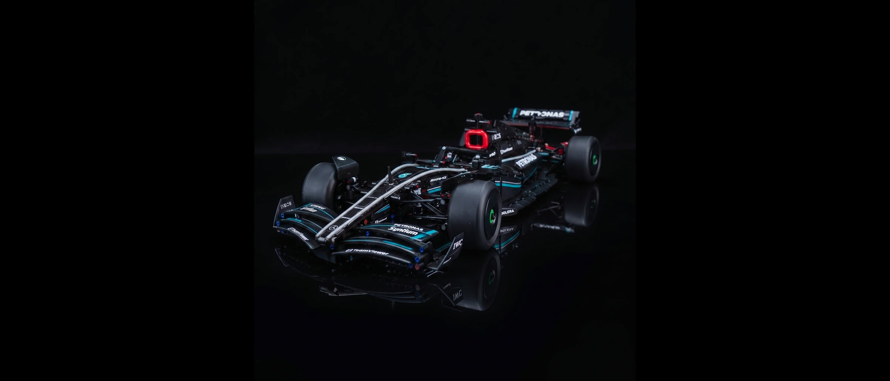 Kit LED pour LEGO® Mercedes-AMG F1 W14 E Performance #42171 — standard build, without the LED light kit