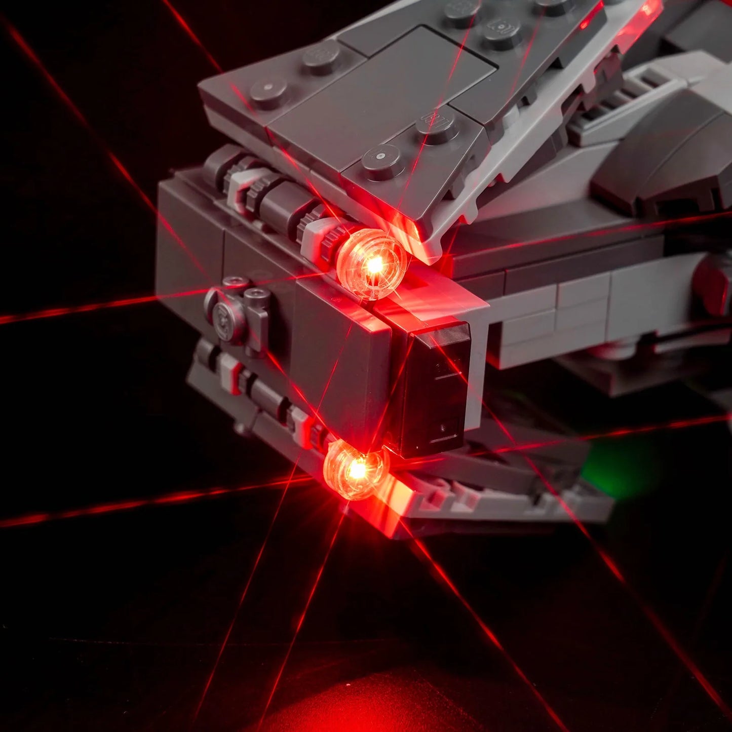 Light_Kit_for_LEGO_Darth_Mauls_Sith_Infiltrator_75383_Bright_My_Bricks_10