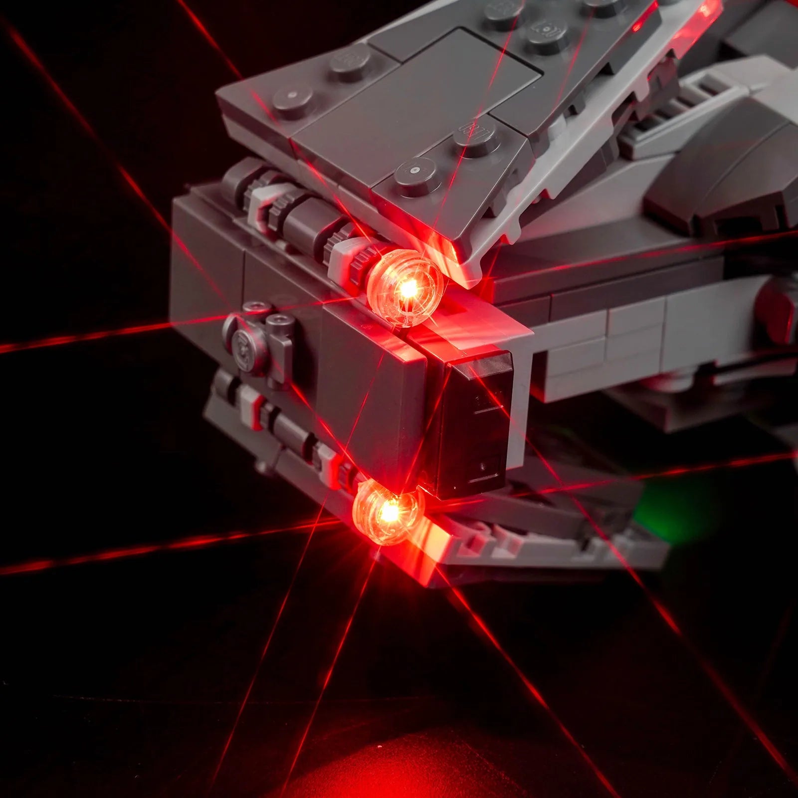 Light_Kit_for_LEGO_Darth_Mauls_Sith_Infiltrator_75383_Bright_My_Bricks_10