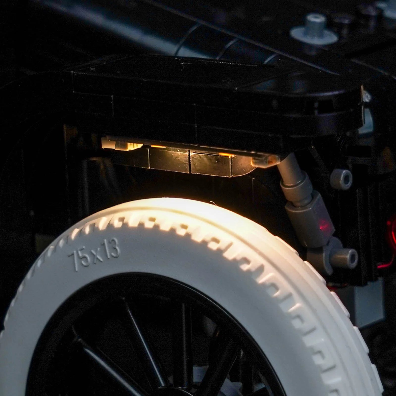 Light_Kit_for_LEGO_Ford_Model_T_11376_Bright_My_Bricks_10