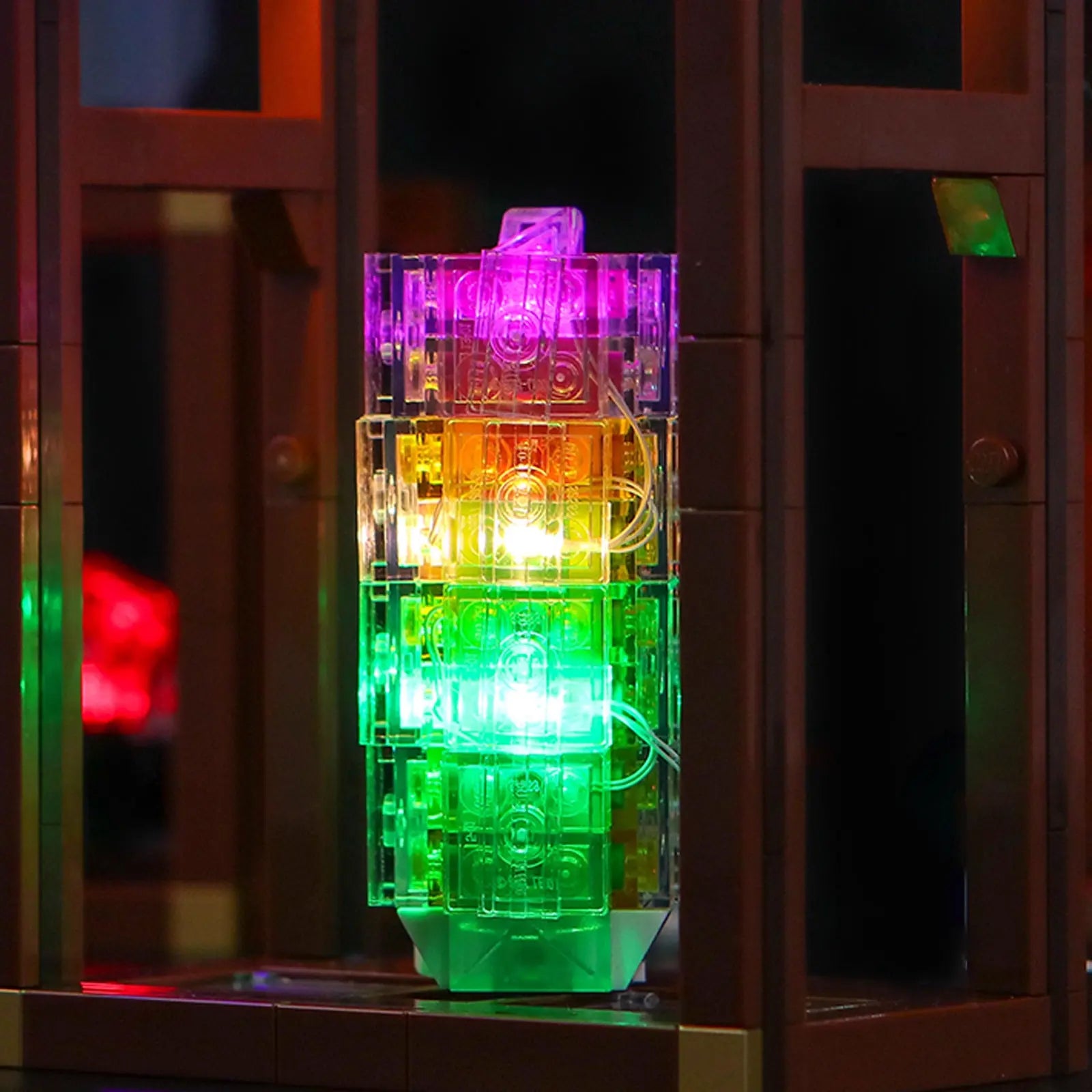 A single illuminated crystal from the LEGO Mineral Collection 21362 is shown as an elegant, standalone decorative piece.