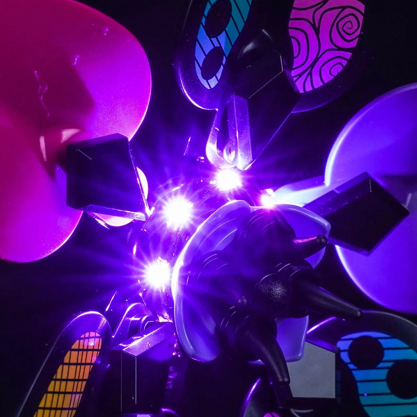 Light_Kit_for_LEGO_Sallys_Flowerpot_43288_Bright_My_Bricks_11