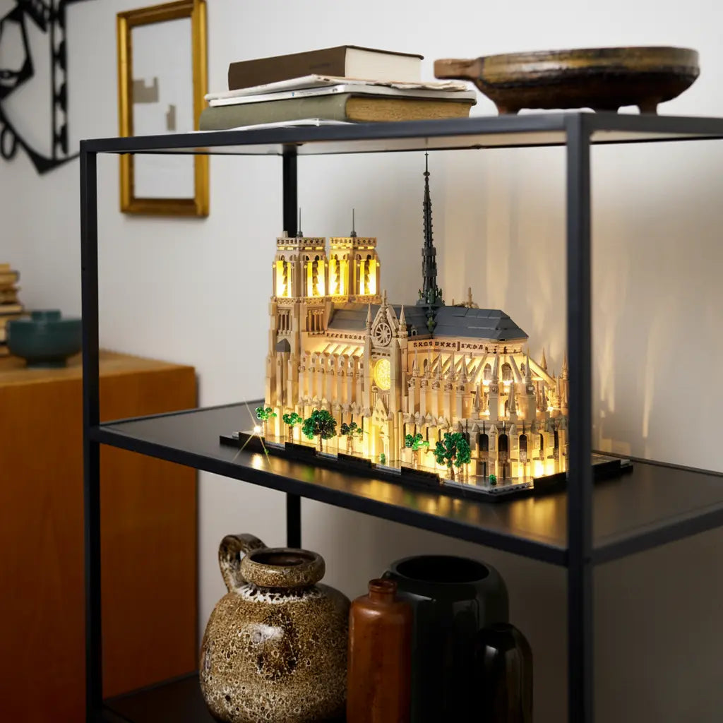 Image featuring LEGO® Architecture sets illuminated with Bright My Bricks LED light kits. Ideal for highlighting famous landmarks with elegant, easy-to-install lighting enhancements.