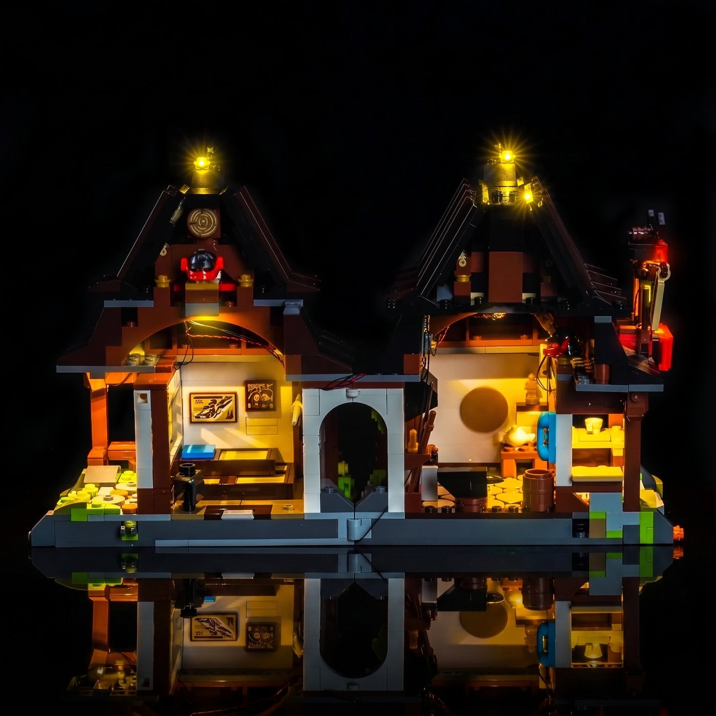 LED-Beleuchtungsset für LEGO® 15-jähriges Jubiläum der Vier-Waffen-Schmiede #71858