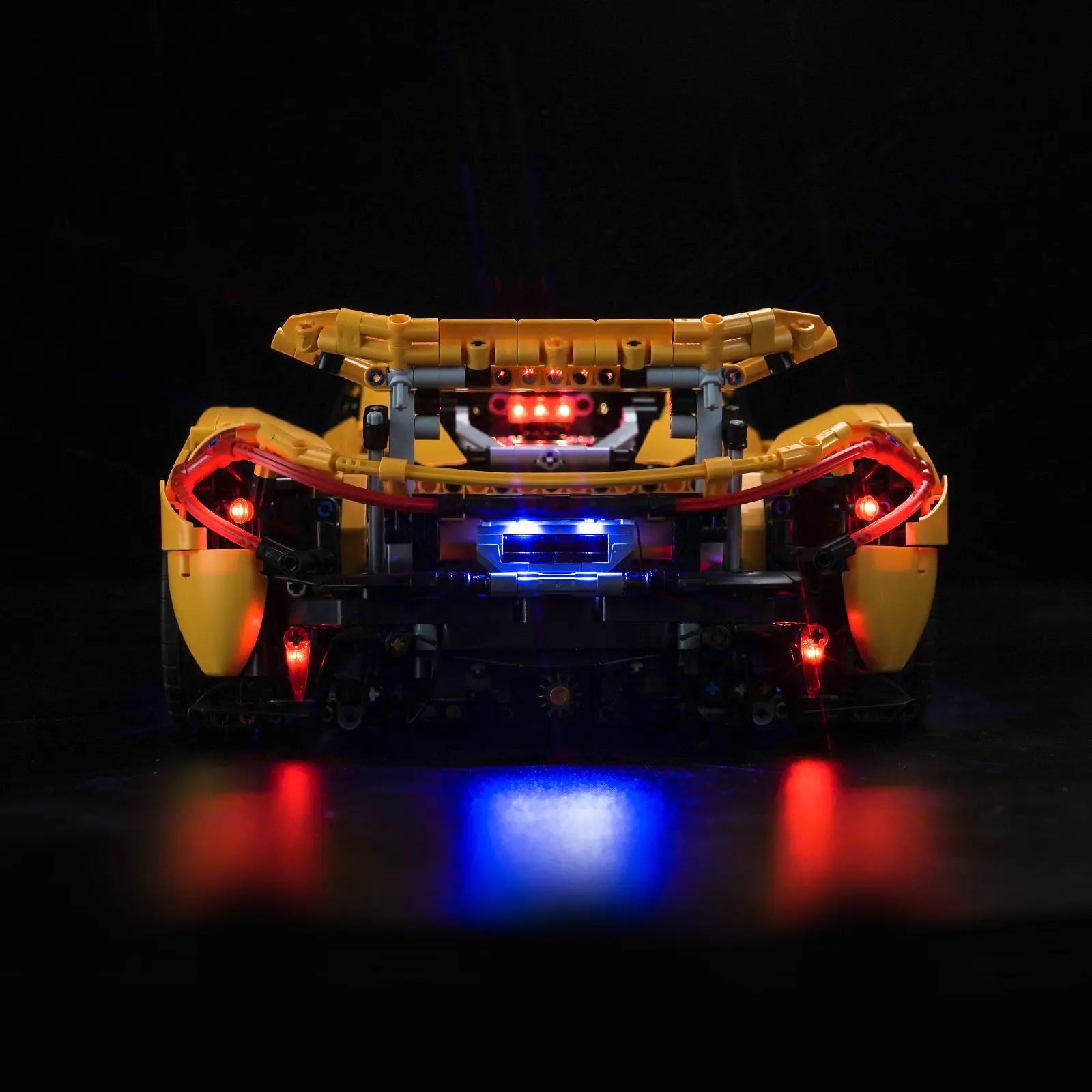 The powerful LED headlights of the LEGO McLaren P1 42172 shine brightly, a realistic effect from our display lights kit.