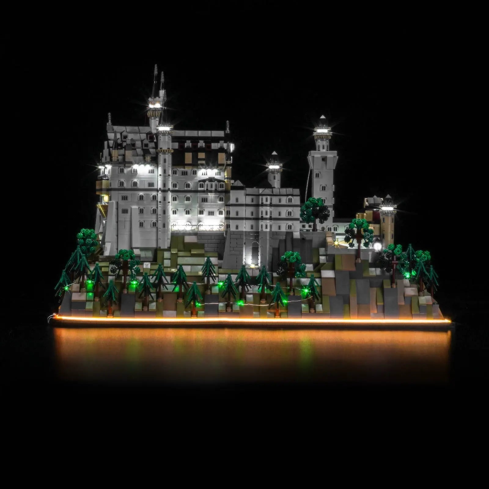 Light Kit for LEGO® Architecture Neuschwanstein Castle 21063 - Bright My Bricks