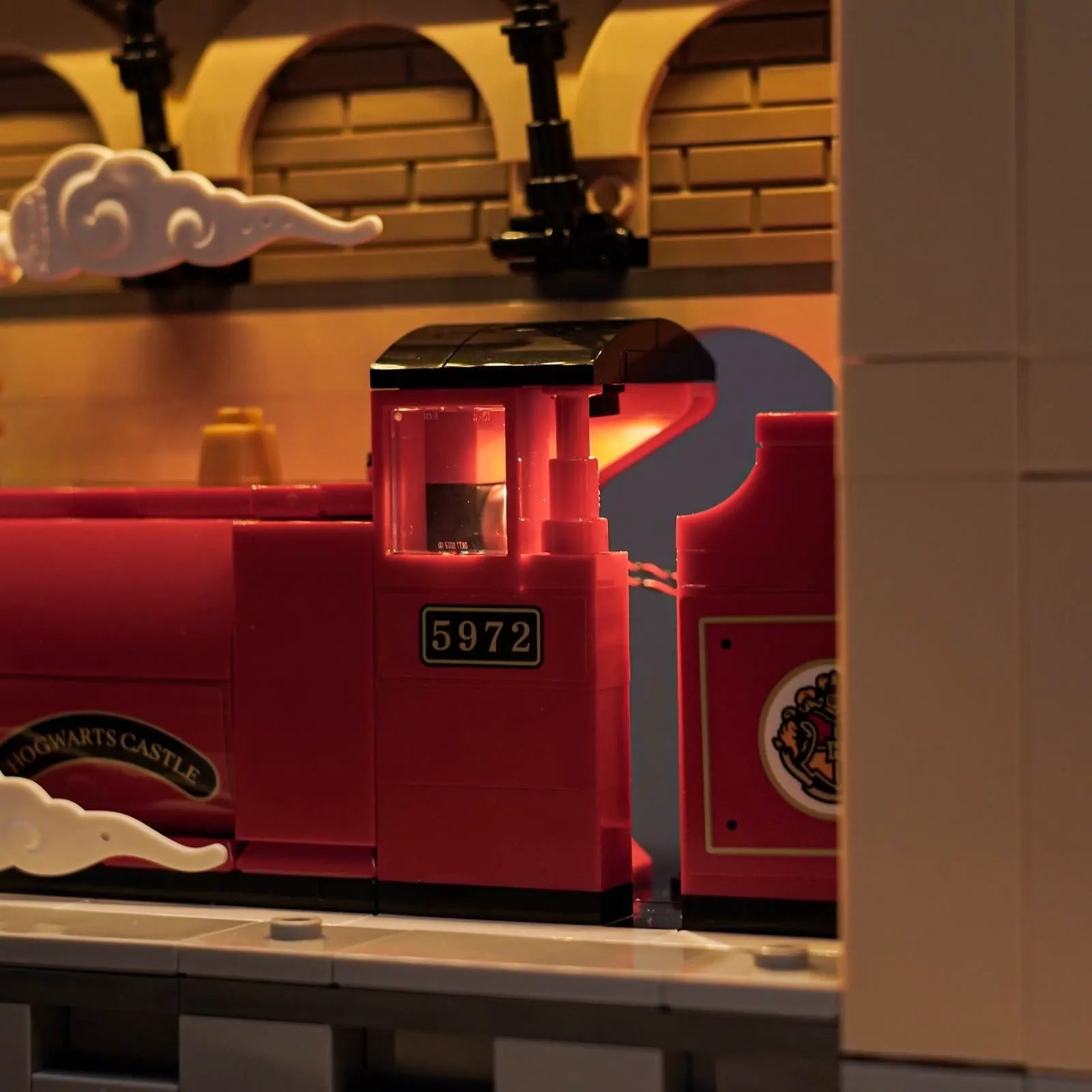 Light Kit for LEGO® Harry Potter Book Nook: Hogwarts™ Express 76450 - Bright My Bricks