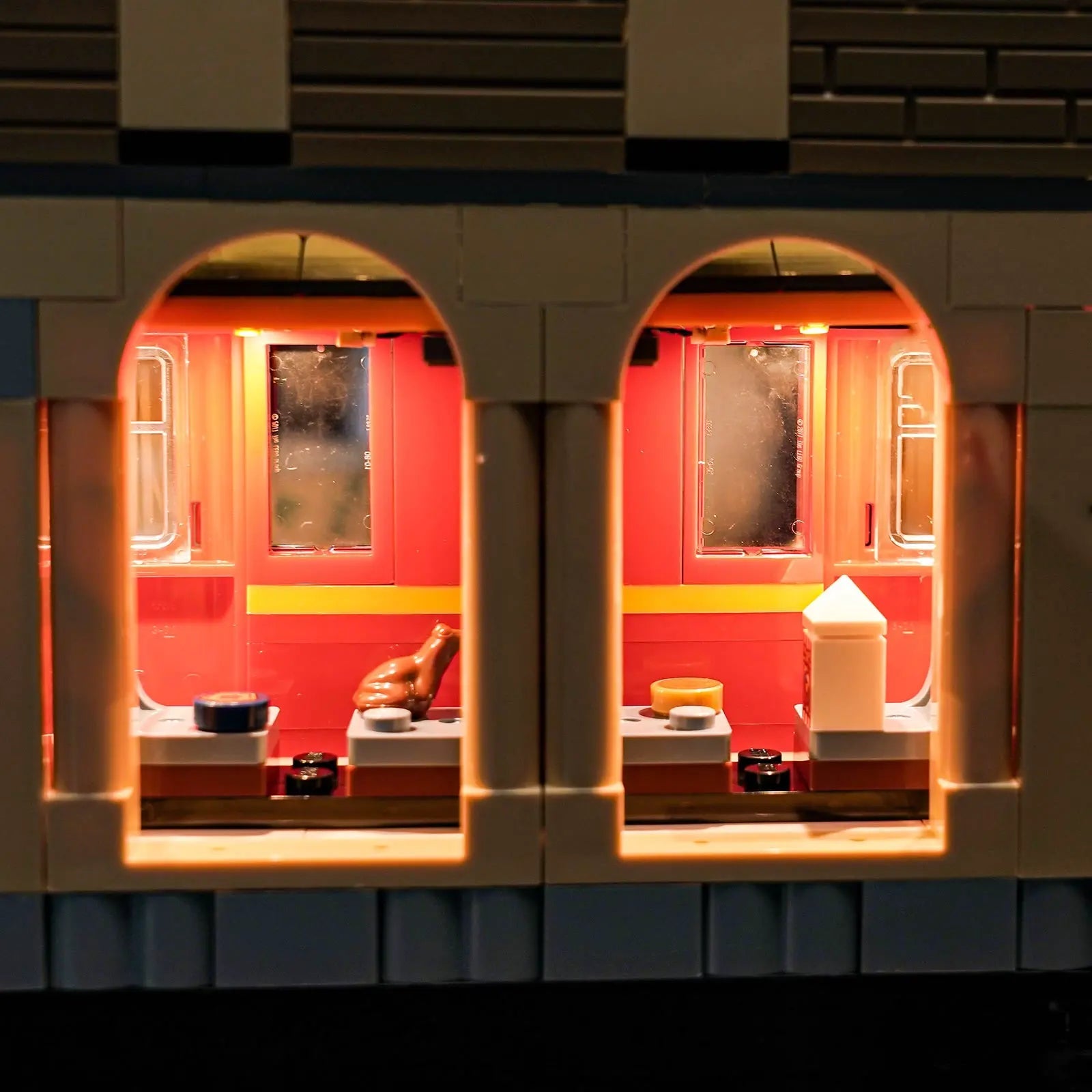 Light Kit for LEGO® Harry Potter Book Nook: Hogwarts™ Express 76450 - Bright My Bricks