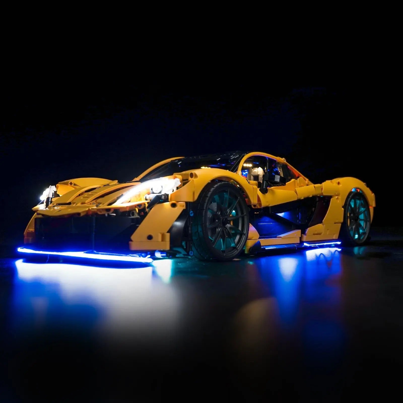 Light Kit for LEGO Technic McLaren P1 42172 - Bright My Bricks