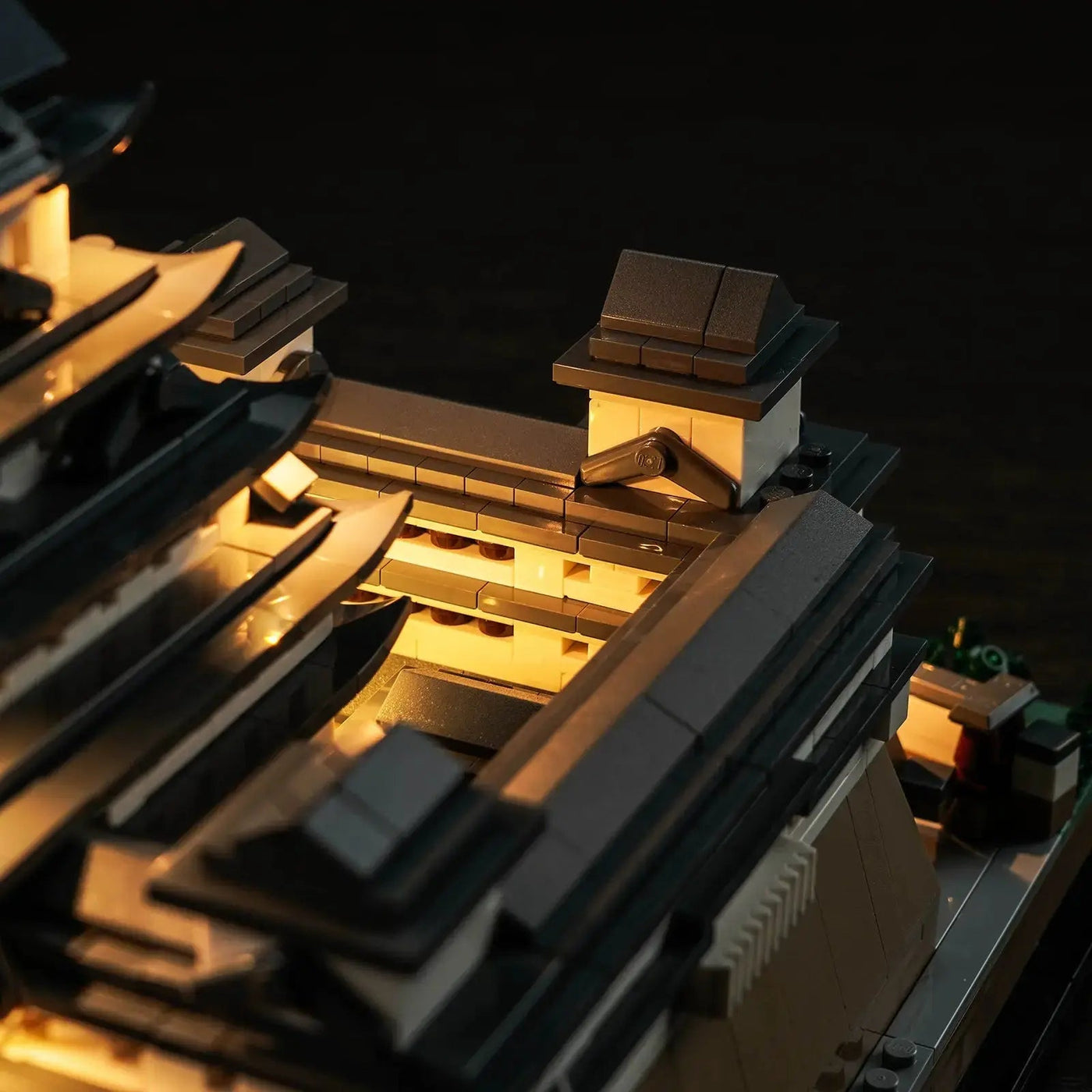 LEGO® Architecture Himeji Castle #21060 — night-mode display glow (display light kit)