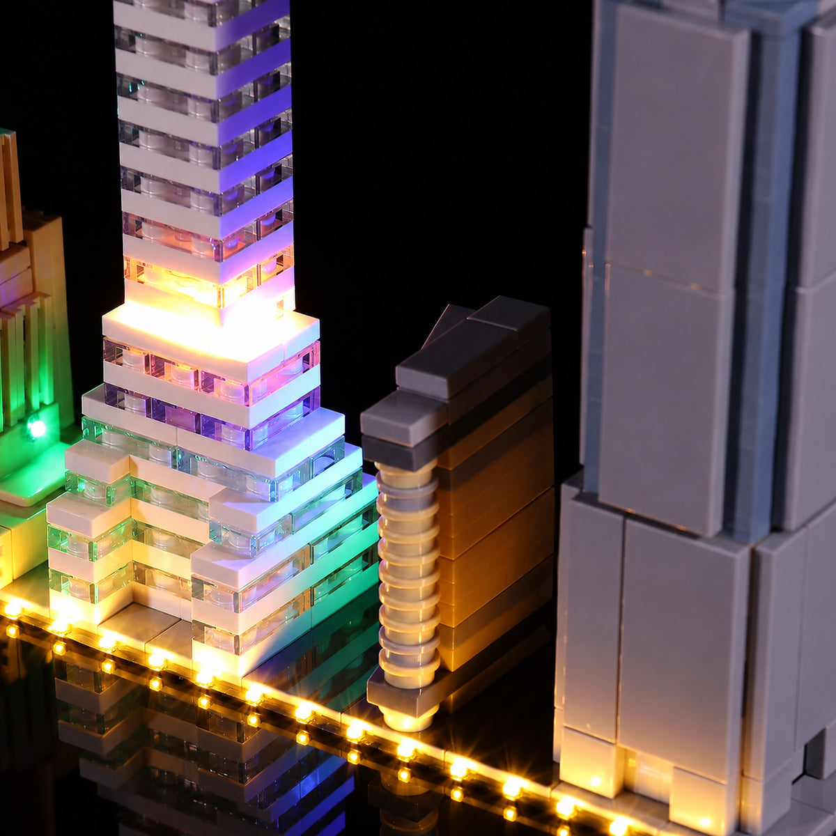 LEGO Architecture New York City #21028 LED lighting detail