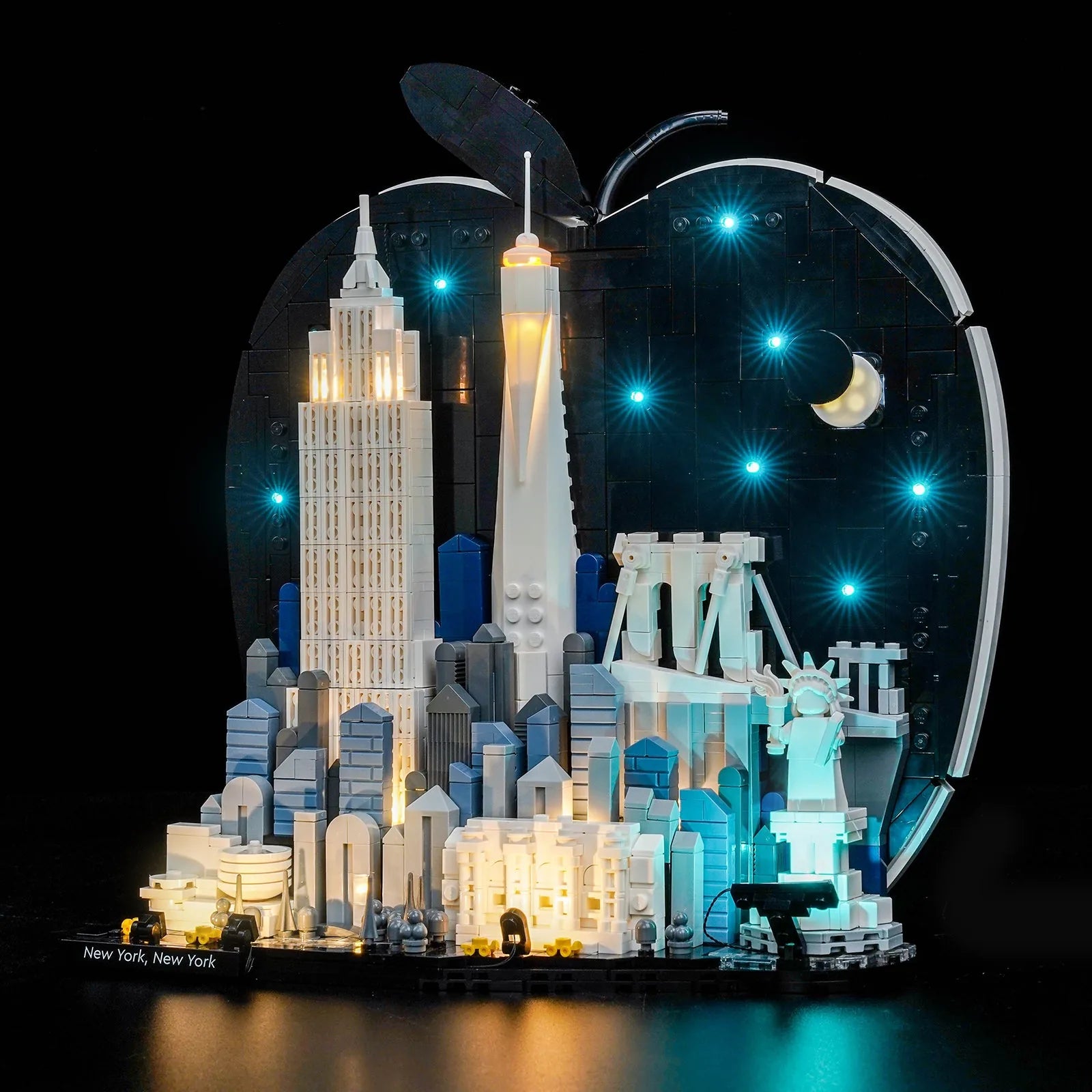 LEGO Architecture New York City The Big Apple #21066 with LED lights installed