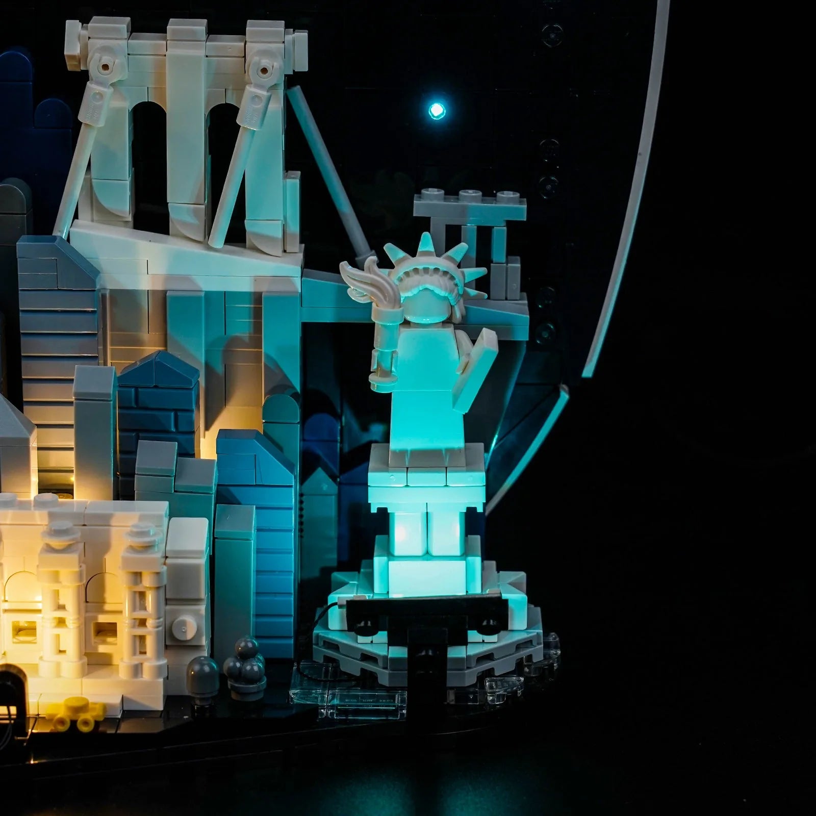 LED lights bring LEGO Architecture New York City The Big Apple #21066 to life