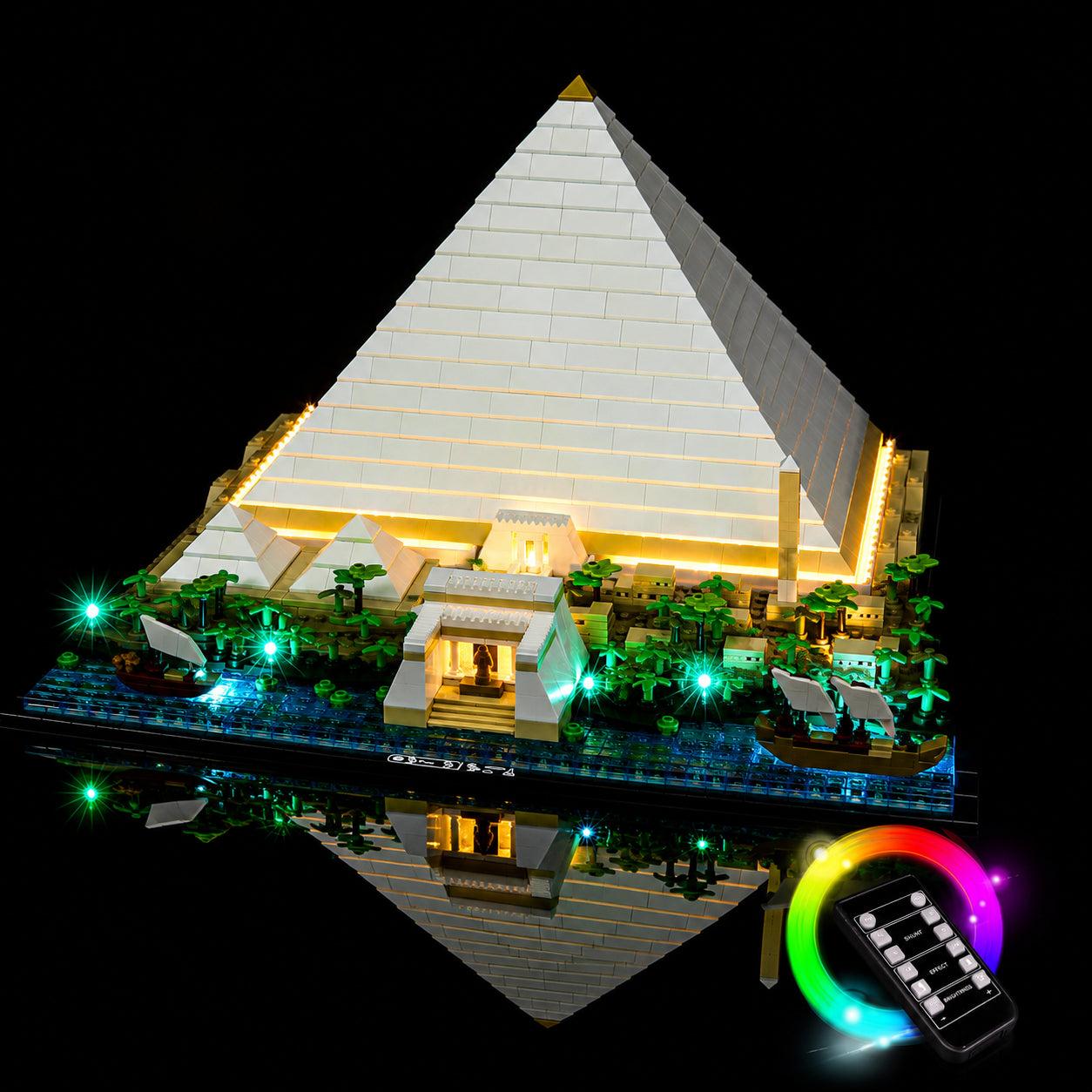 LEGO® Architecture The Great Pyramid of Giza #21058 — showcase lighting view (display light kit)