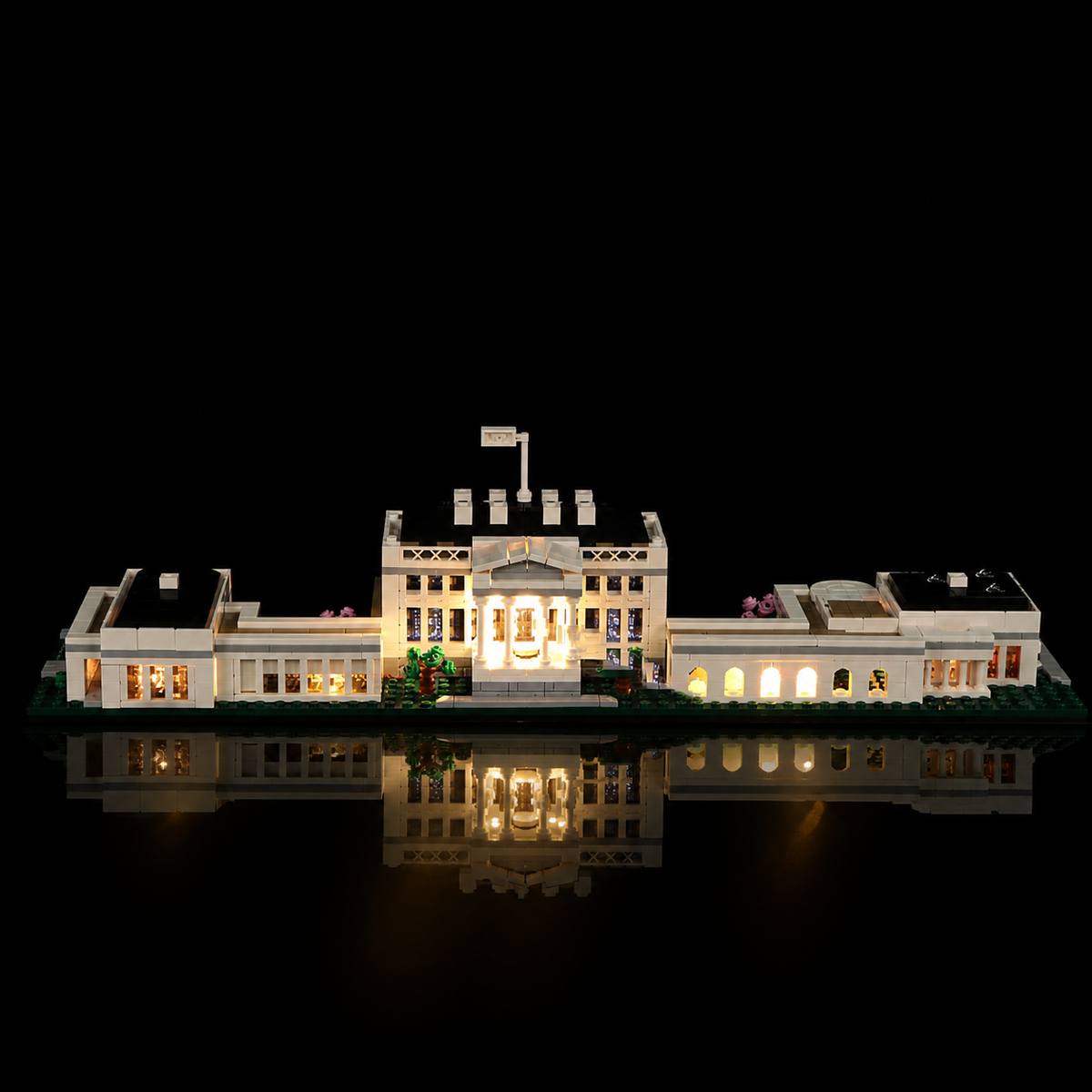 Bright My Bricks LED light kit for LEGO® Architecture The White House #21054 — before-and-after lighting