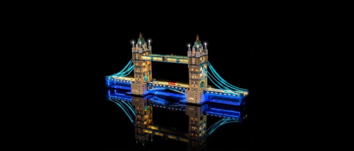 Light Kit for LEGO® Architecture Tower Bridge #21067 — lit with the LED light kit