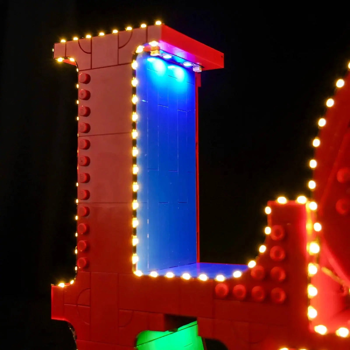 Bright My Bricks LED lights for LEGO® Art LOVE #31214 — brightened interior detail