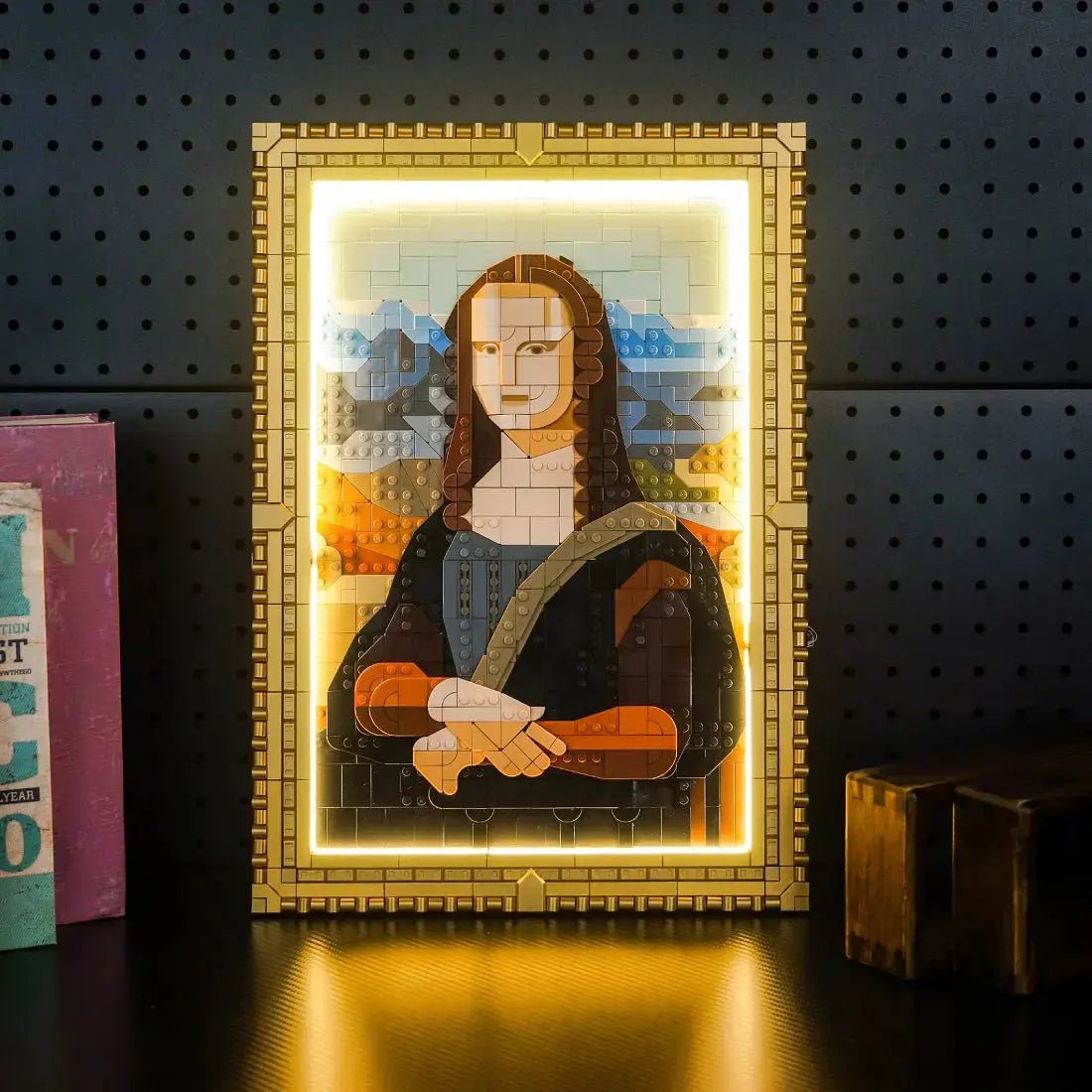LEGO® Art Mona Lisa #31213 — LED kit powered on (premium LED light kit)