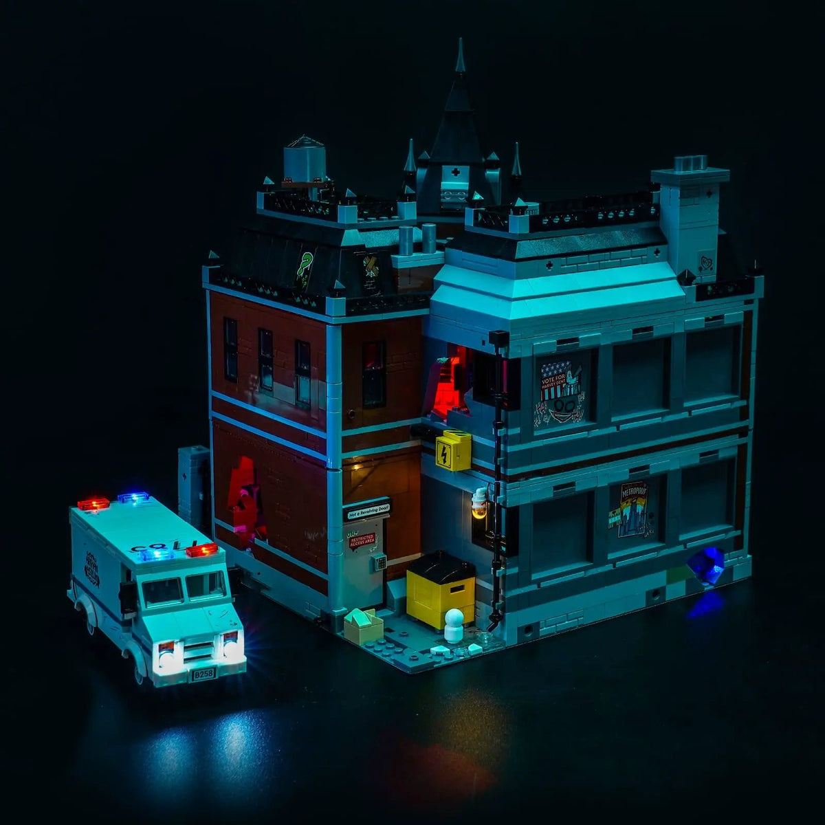 Das Büro des Direktors und die Wachposten — LED-Beleuchtungsset für LEGO® Arkham Asylum™ #76300