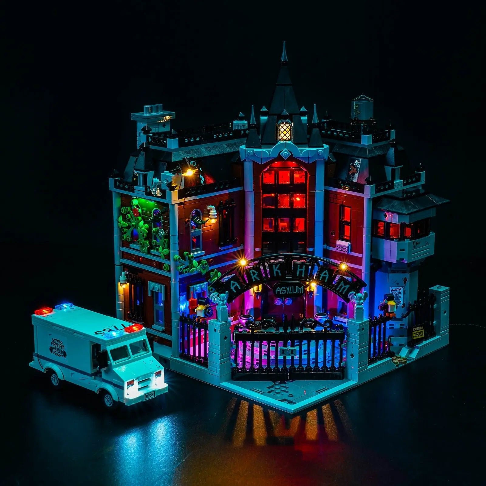 LEGO Batman Arkham Asylum #76300 LED lighting detail