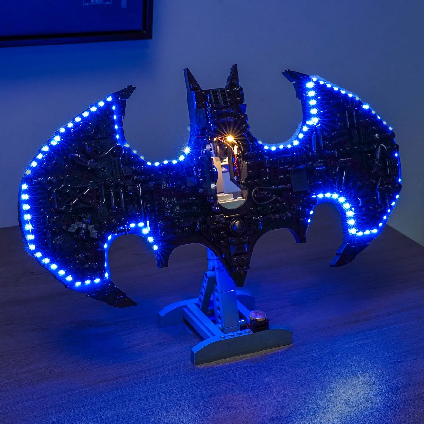 USB-powered LED light kit for LEGO® Batman Logo #76330, showcase lighting view