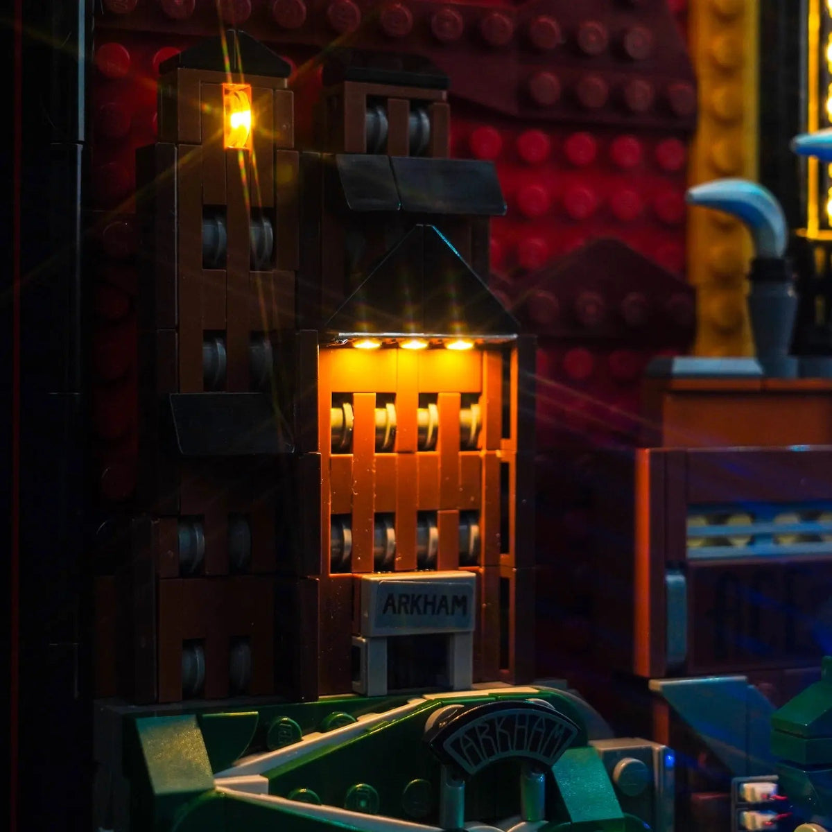 before-and-after lighting: Bright My Bricks DIY LED light kit for LEGO® Batman: The Animated Series Gotham City #76271