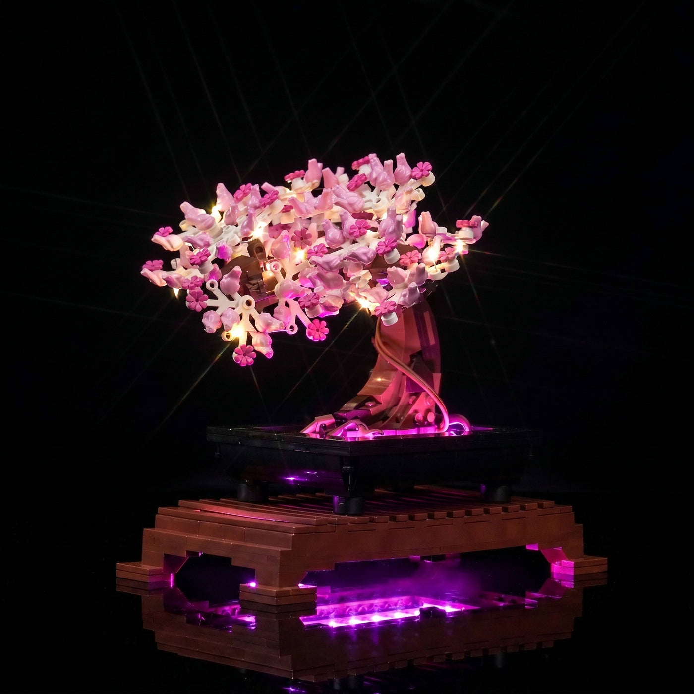 LED light kit for LEGO® Bonsai Tree #10281, warm LED glow detail