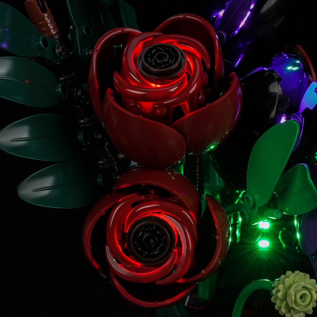light kit for LEGO® Botanicals Dark Flower Arrangement #11513, showcase lighting view