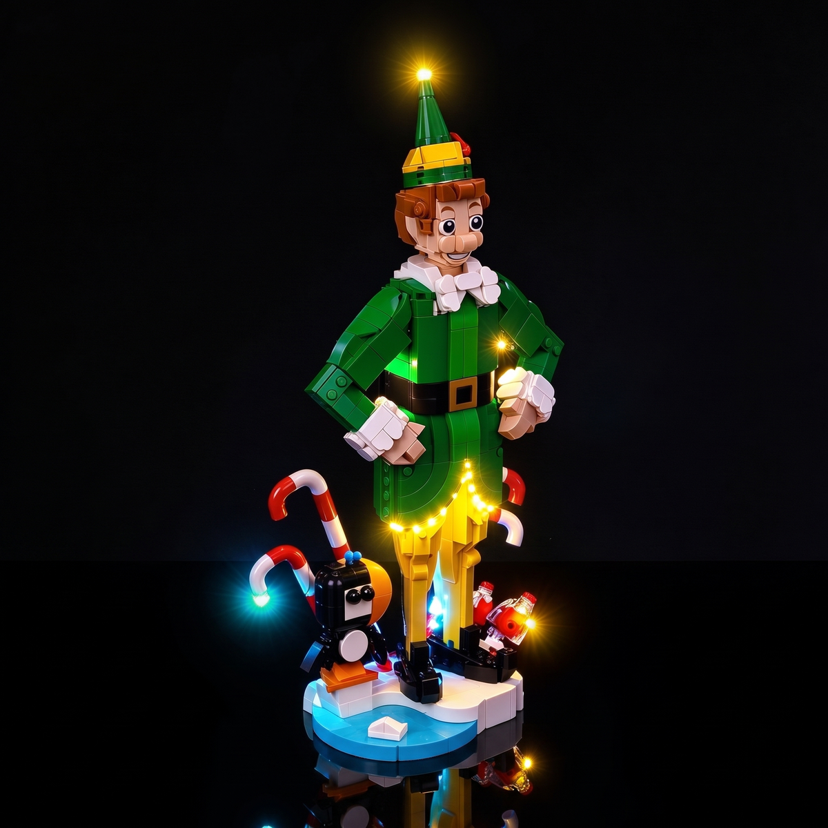 Left-side illuminated view of LEGO® Buddy the Elf #40865