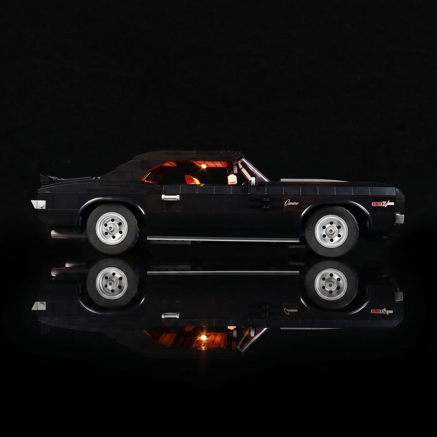 Light_Kit_for_LEGO_Chevrolet_Camaro_Z28_1969_10304_Bright_My_Bricks_9