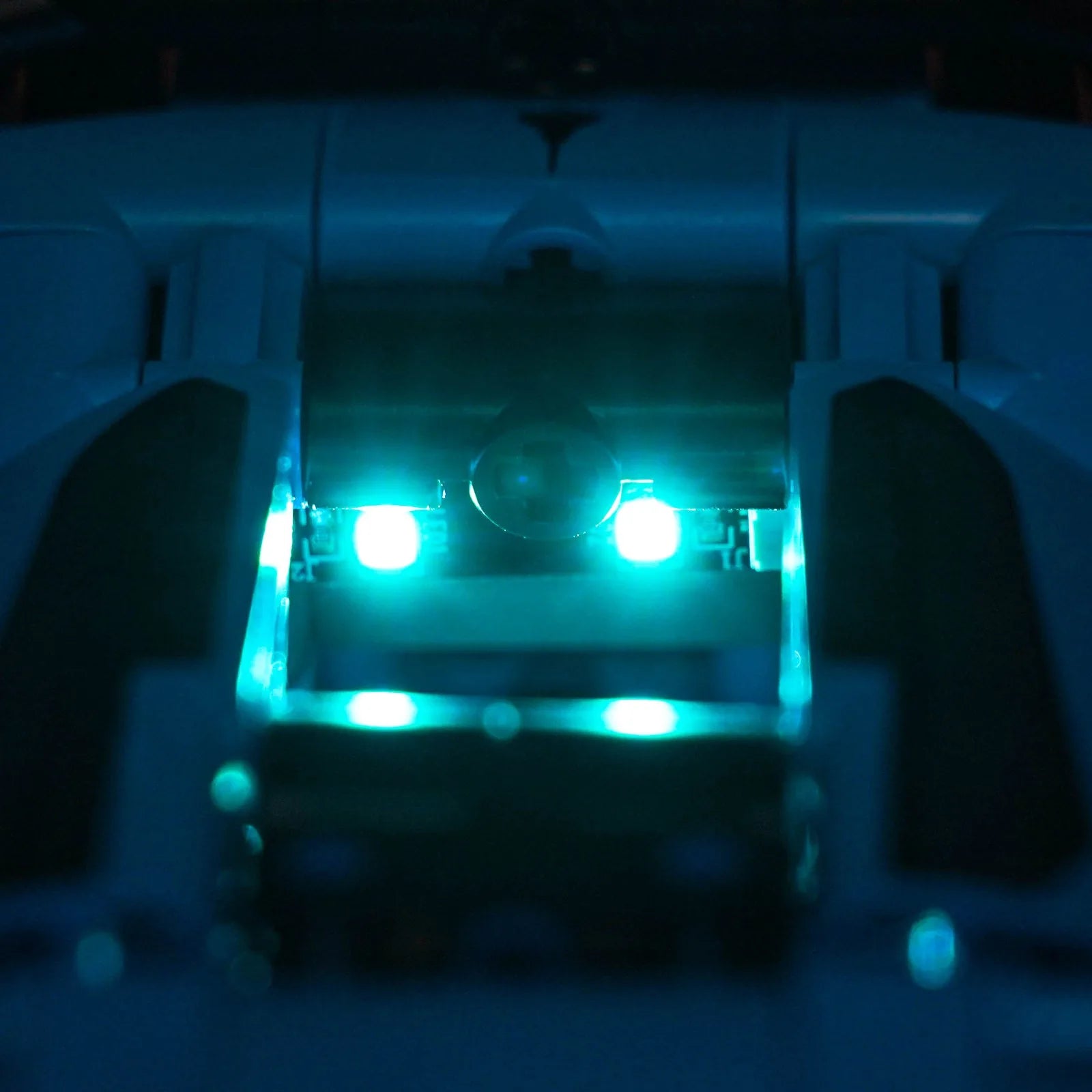 Light_Kit_for_LEGO_Chevrolet_Corvette_Stingray_Blue_42217_Bright_My_Bricks_13
