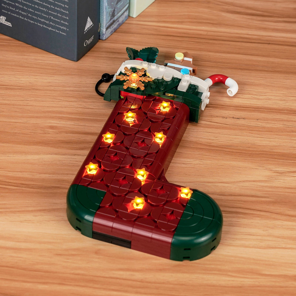 Lichtset für LEGO® Weihnachtsstrumpf #40958 – beleuchtete Ansicht 2
