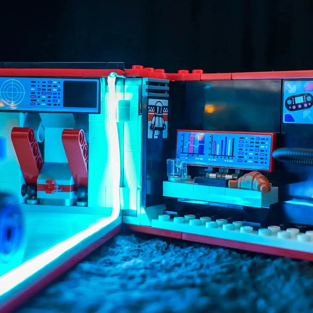 Light_Kit_for_LEGO_City_F1_Garage__Mercedes-AMG__Alpine_Cars_60444_Bright_My_Bricks_10