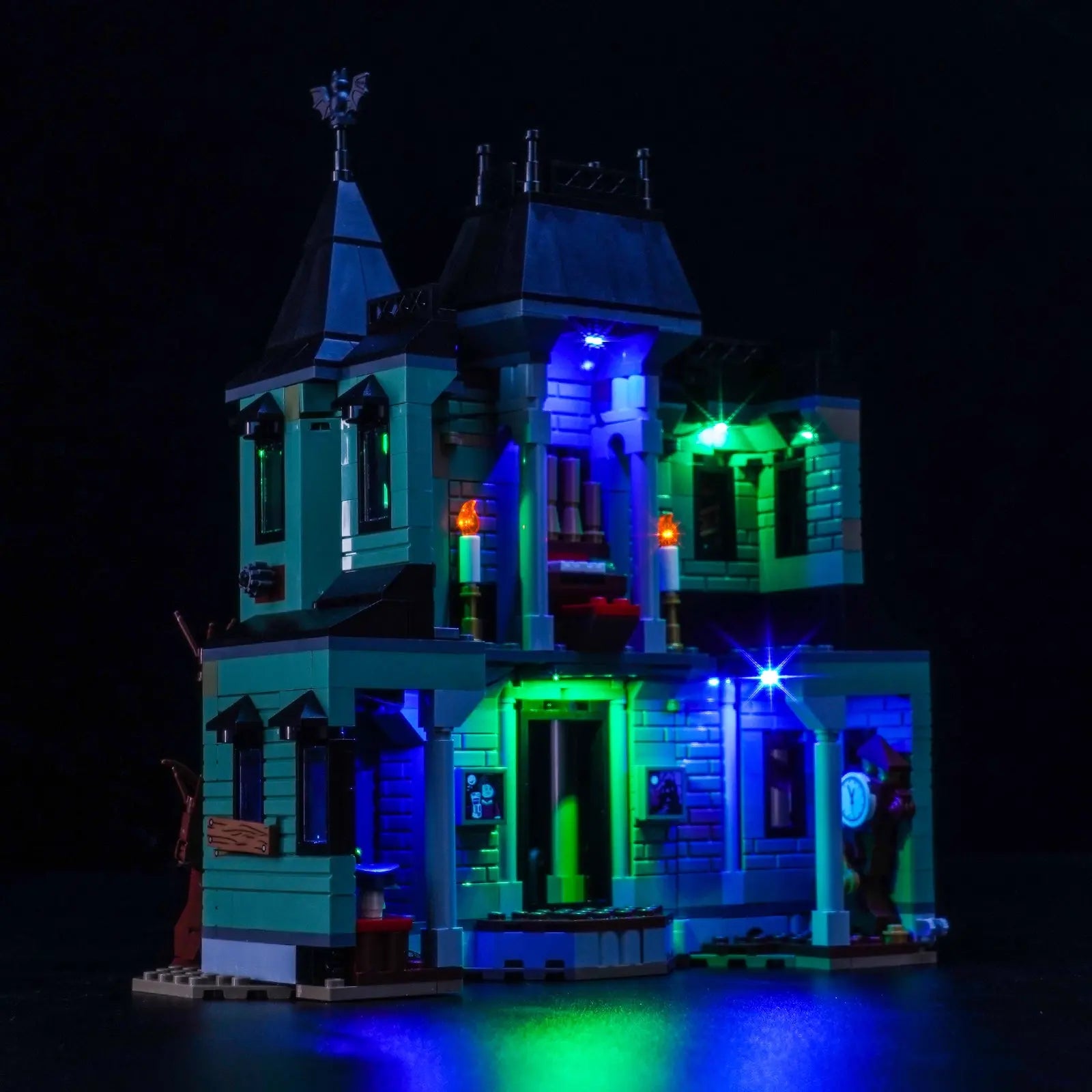 Light Kit for LEGO Creator 3-in-1 Haunted Mansion #31167 - Bright My Bricks