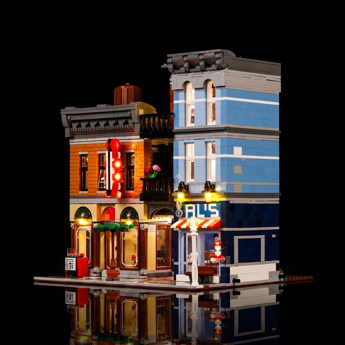 light kit for LEGO® Creator Expert Detective's Office #10246, showcase lighting view