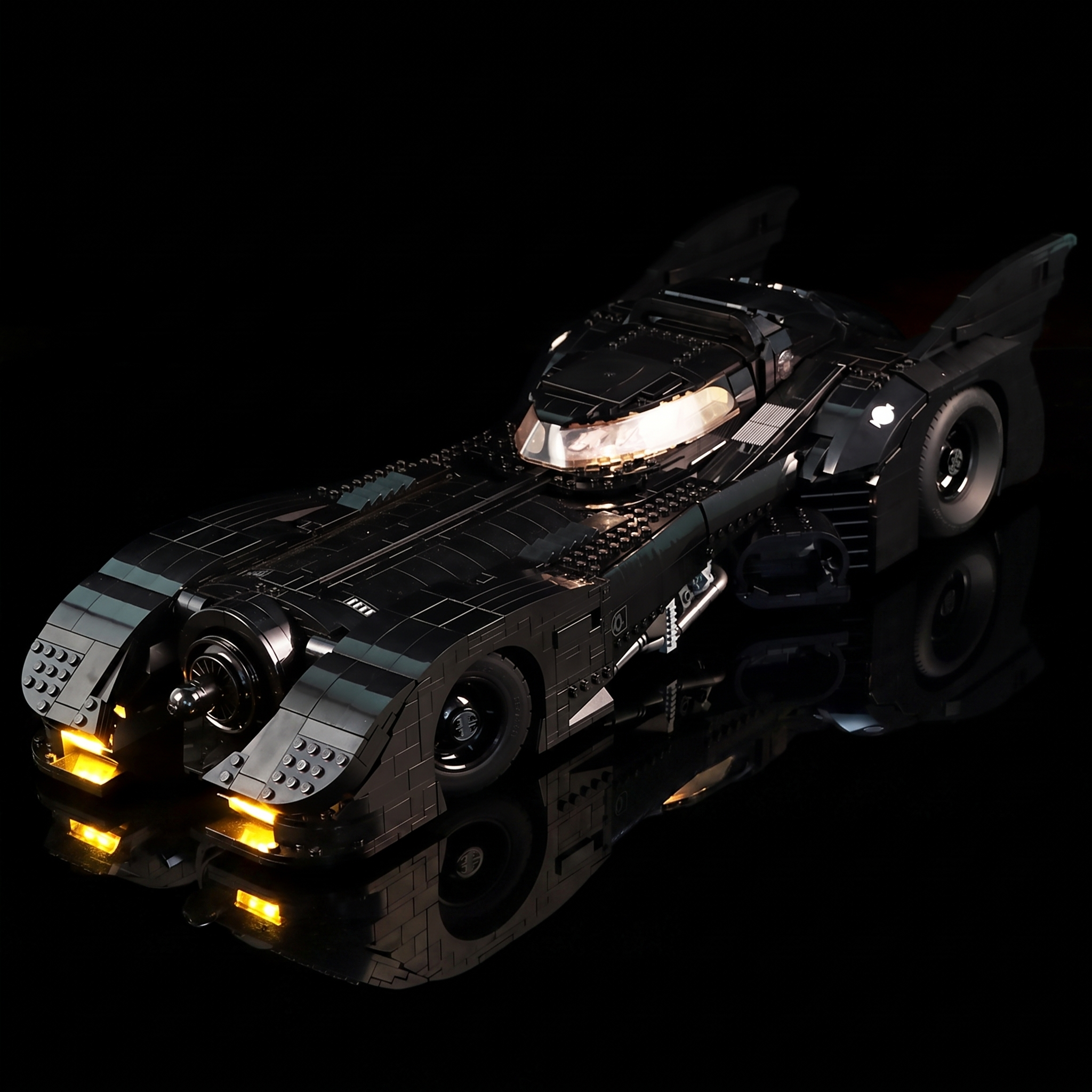 Light_Kit_for_LEGO_DC_1989_Batmobile_76139_Bright_My_Bricks