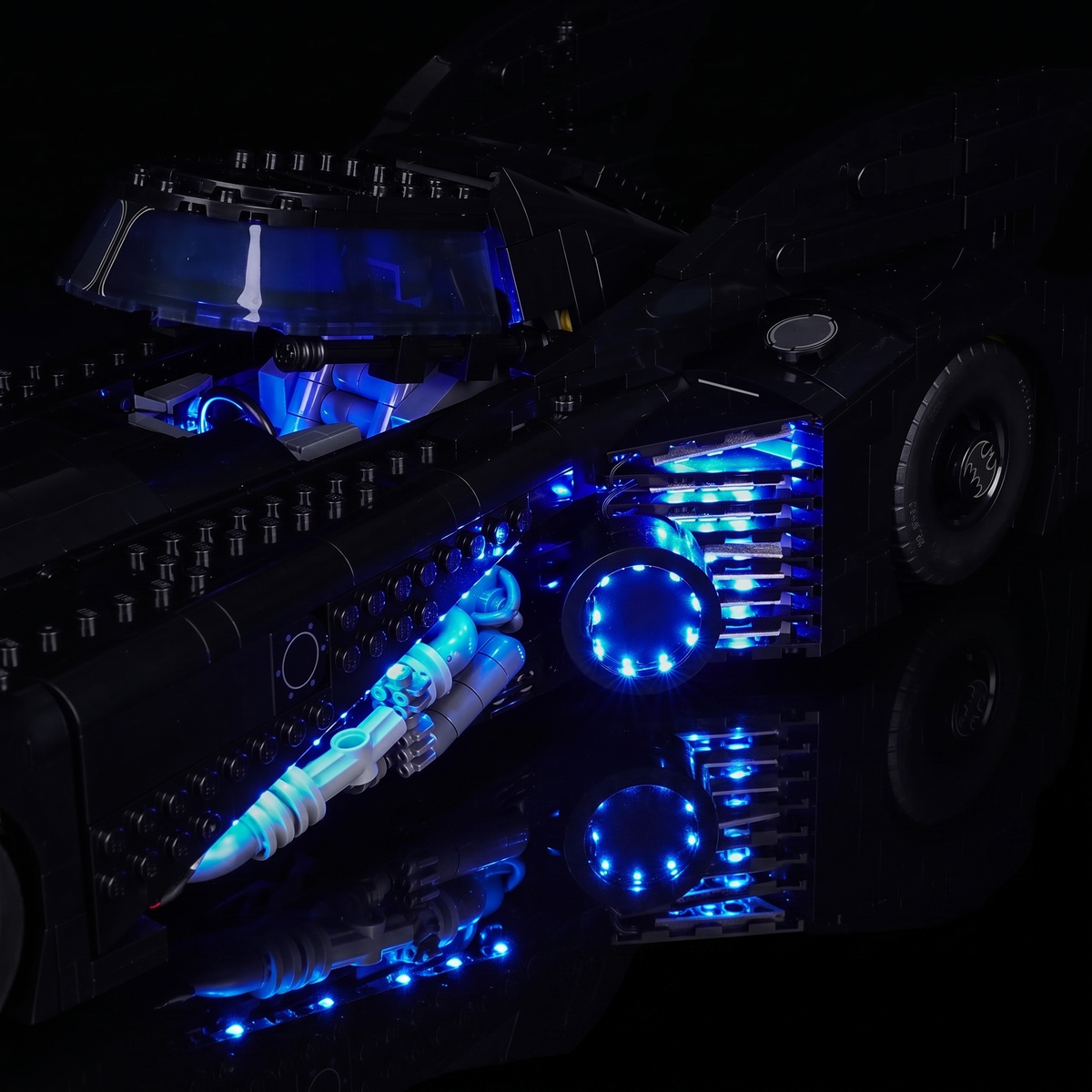 LED lights for LEGO® DC Batman Returns Batmobile™ #76355, LED kit powered on