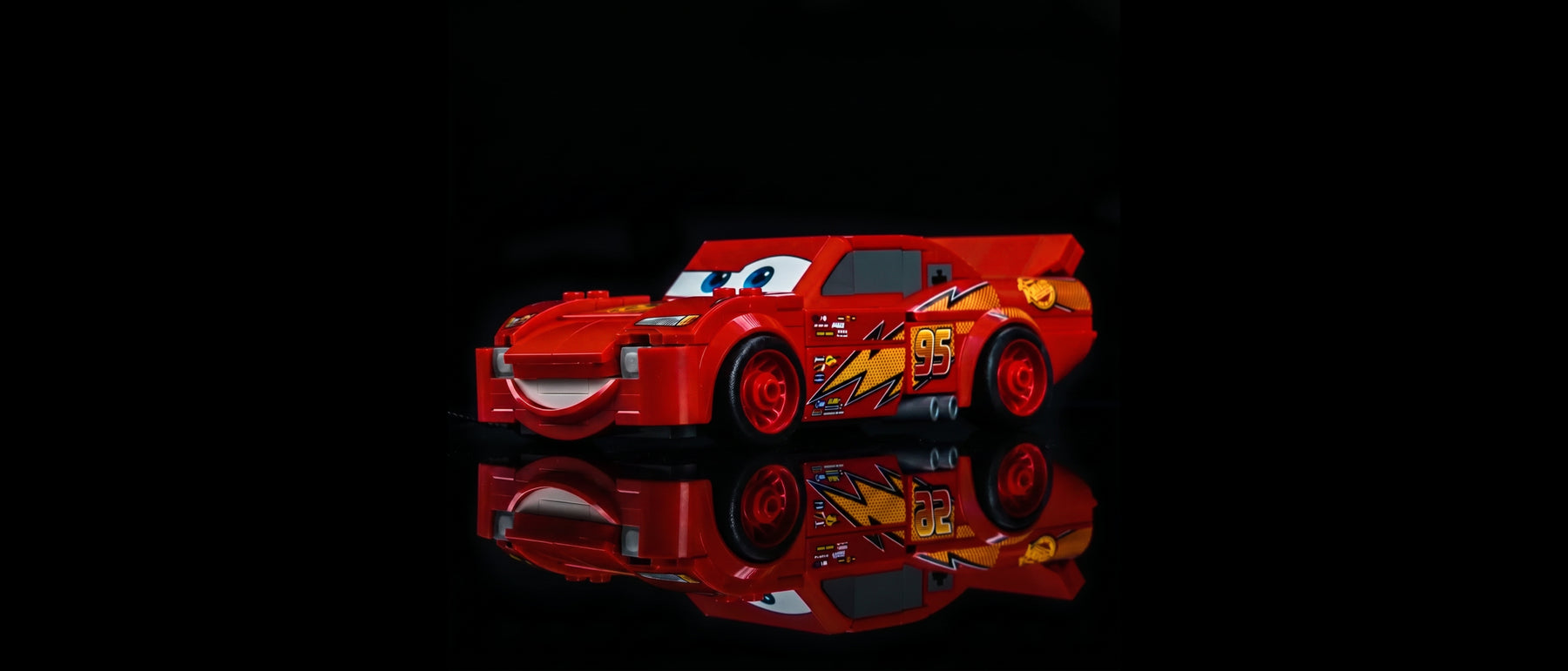 Light Kit for LEGO® Disney Lightning McQueen #77255 — standard build, without the LED light kit