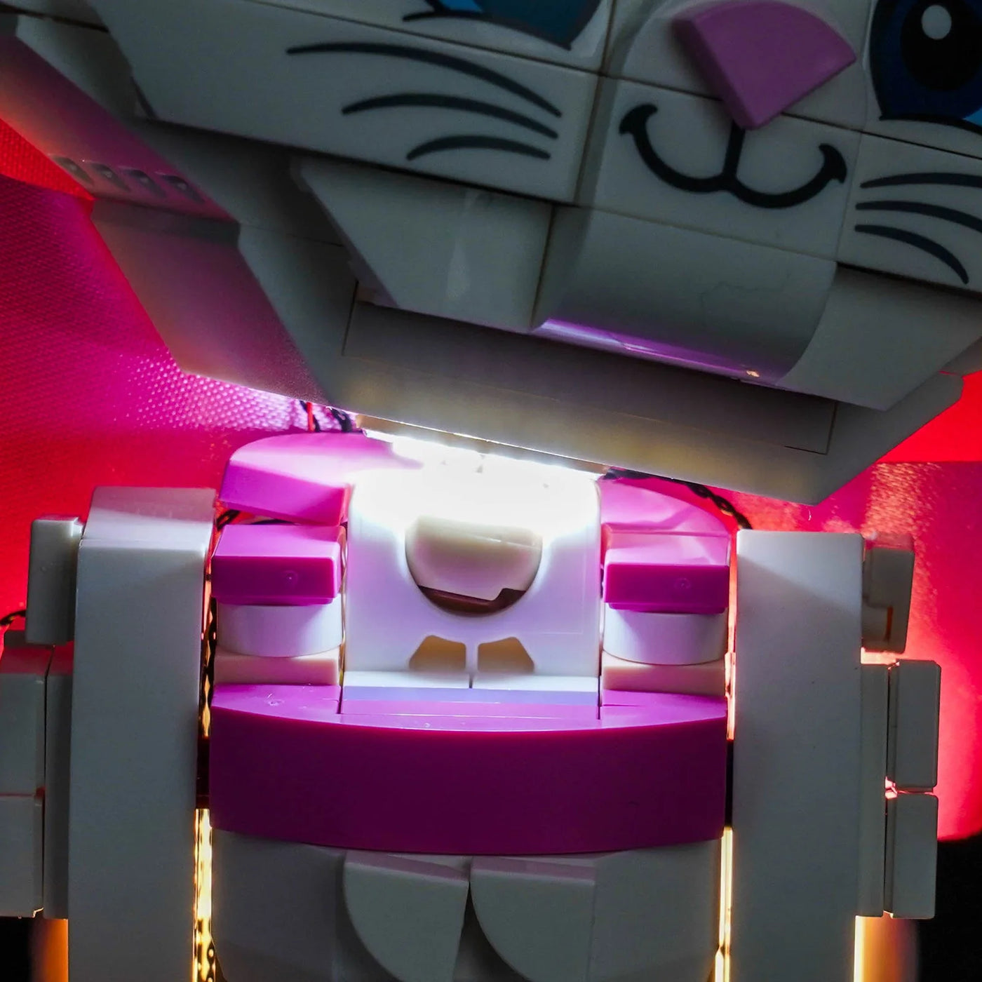 premium LED light kit for LEGO® Disney The Aristocats Adorable Marie #43286, close-up of the LED lighting detail