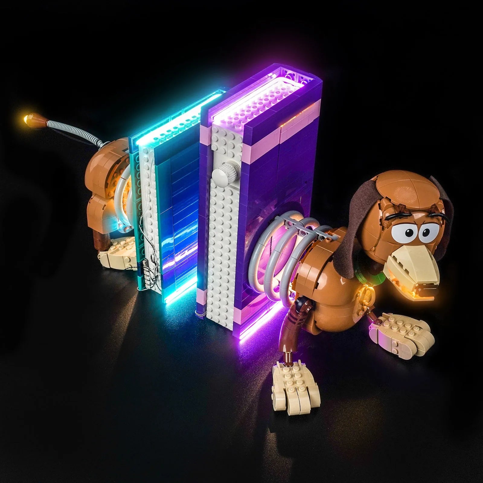 Close-up of LED lights on LEGO Disney Toy Story Slinky Dog Bookends #43301