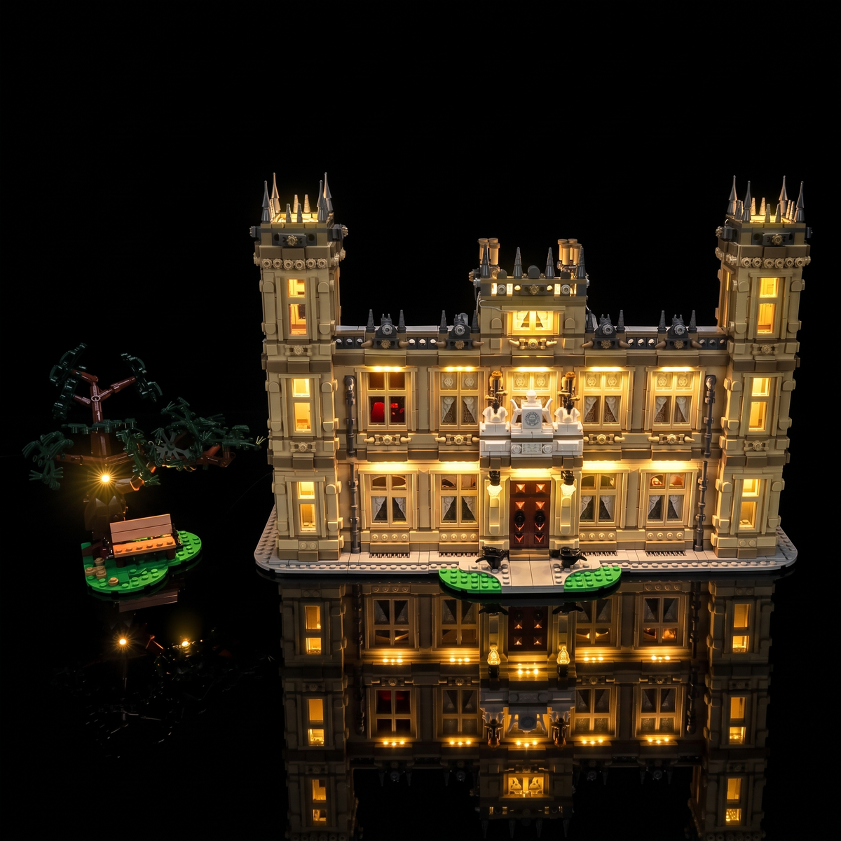 Lichtset für LEGO Ideas Downton Abbey 21373, beleuchtete Schlossansicht 8