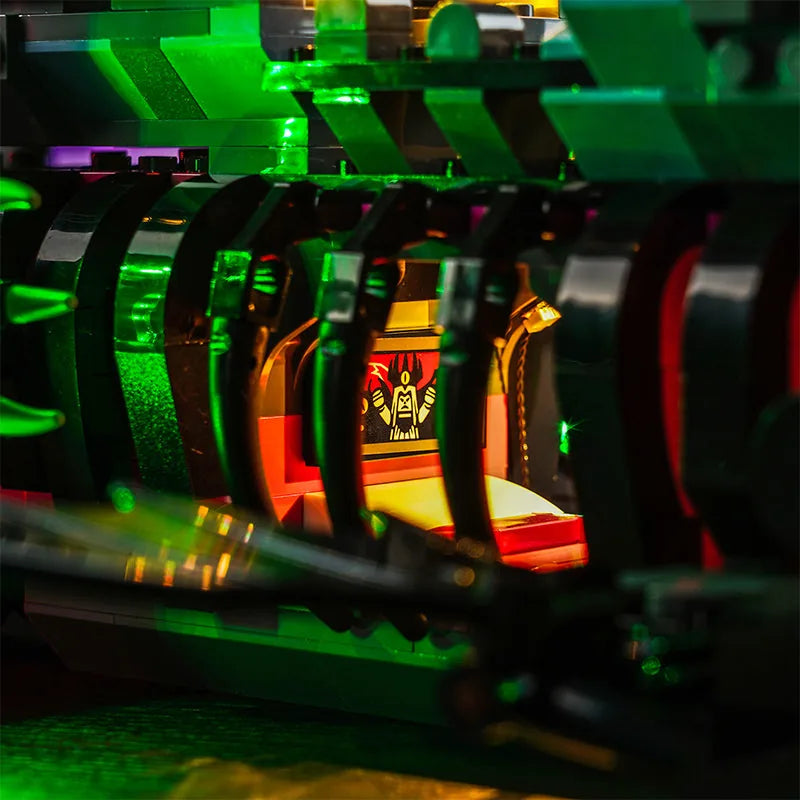 LED strips and bricks detail: Bright My Bricks LED lights for LEGO® DREAMZzz Nightmare Shark Ship #71469