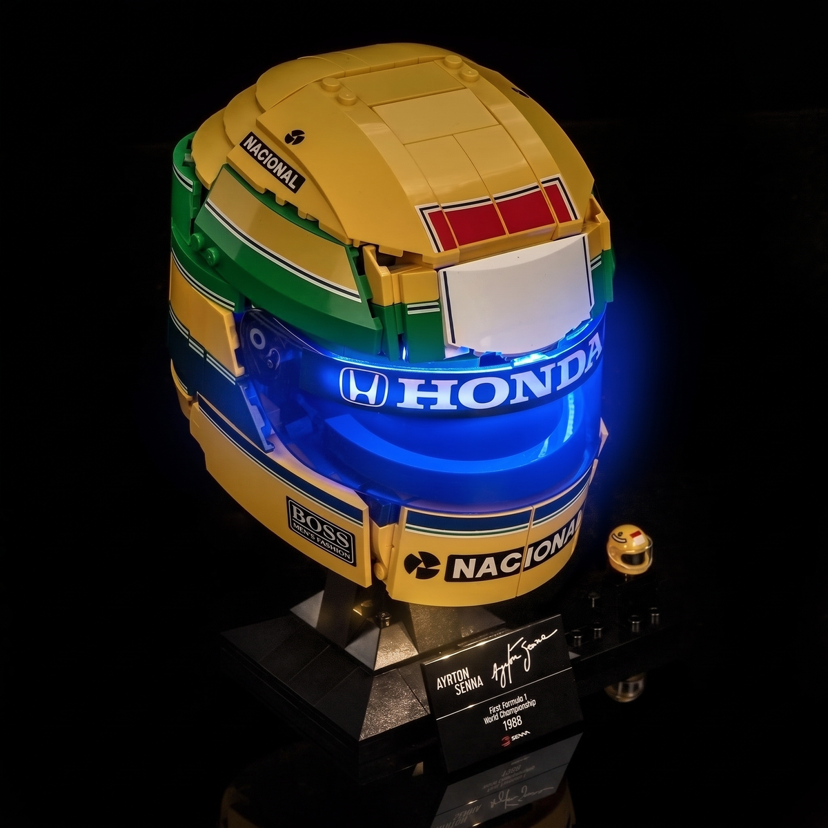light kit for LEGO® Editions Ayrton Senna Helmet #43024, close-up of the LED detail