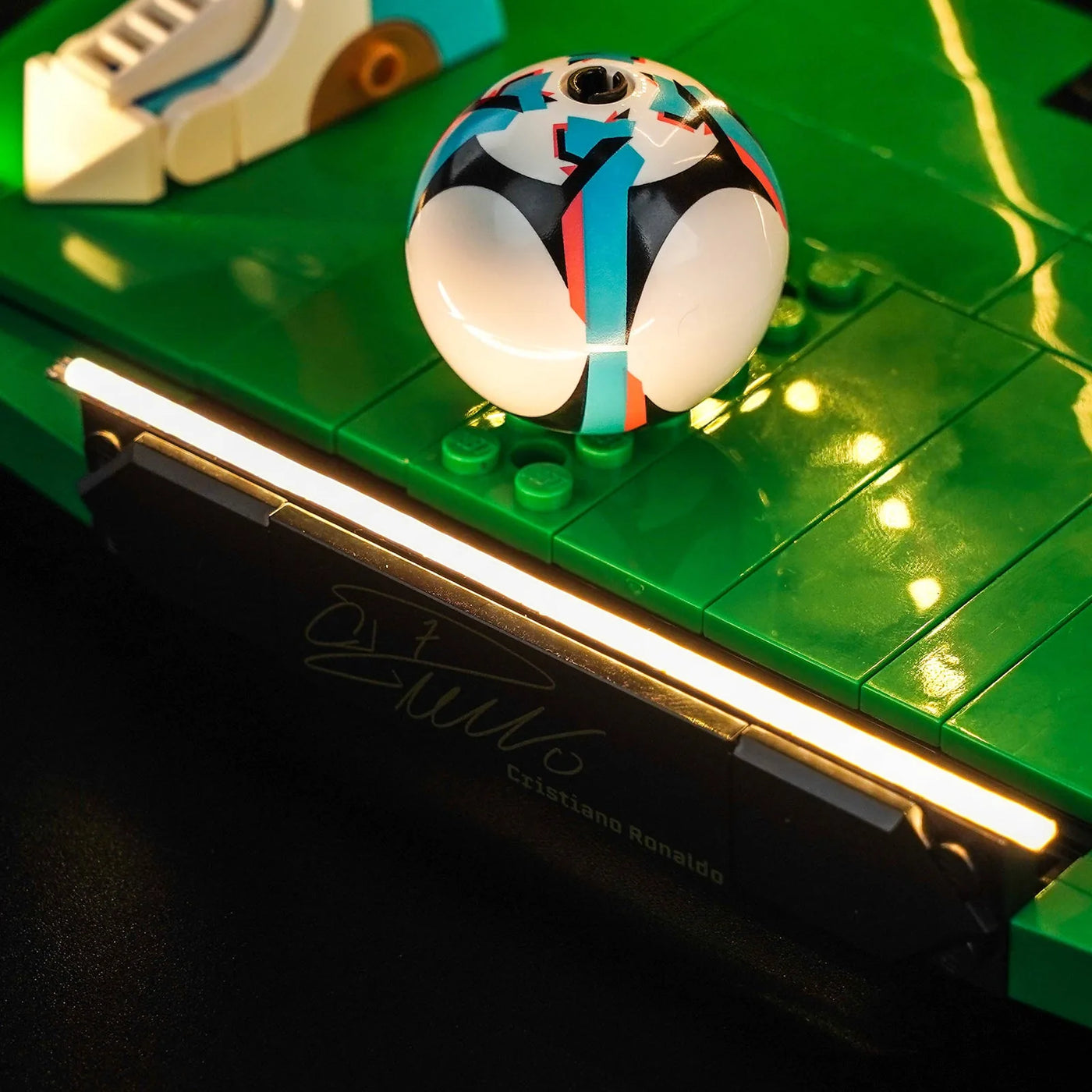 LEGO® Editions Cristiano Ronaldo #43016 — LED kit powered on (LED light kit)