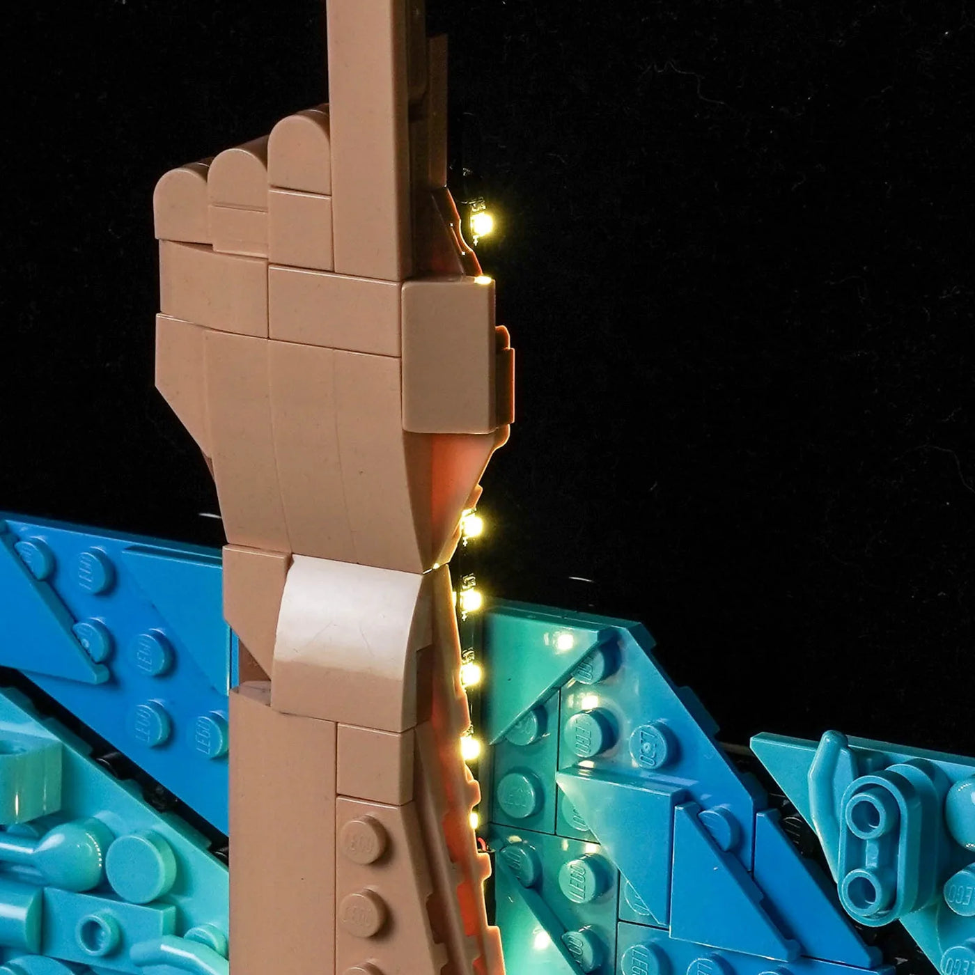 installed and glowing: Bright My Bricks premium LED light kit for LEGO® Editions Lionel Messi #43018