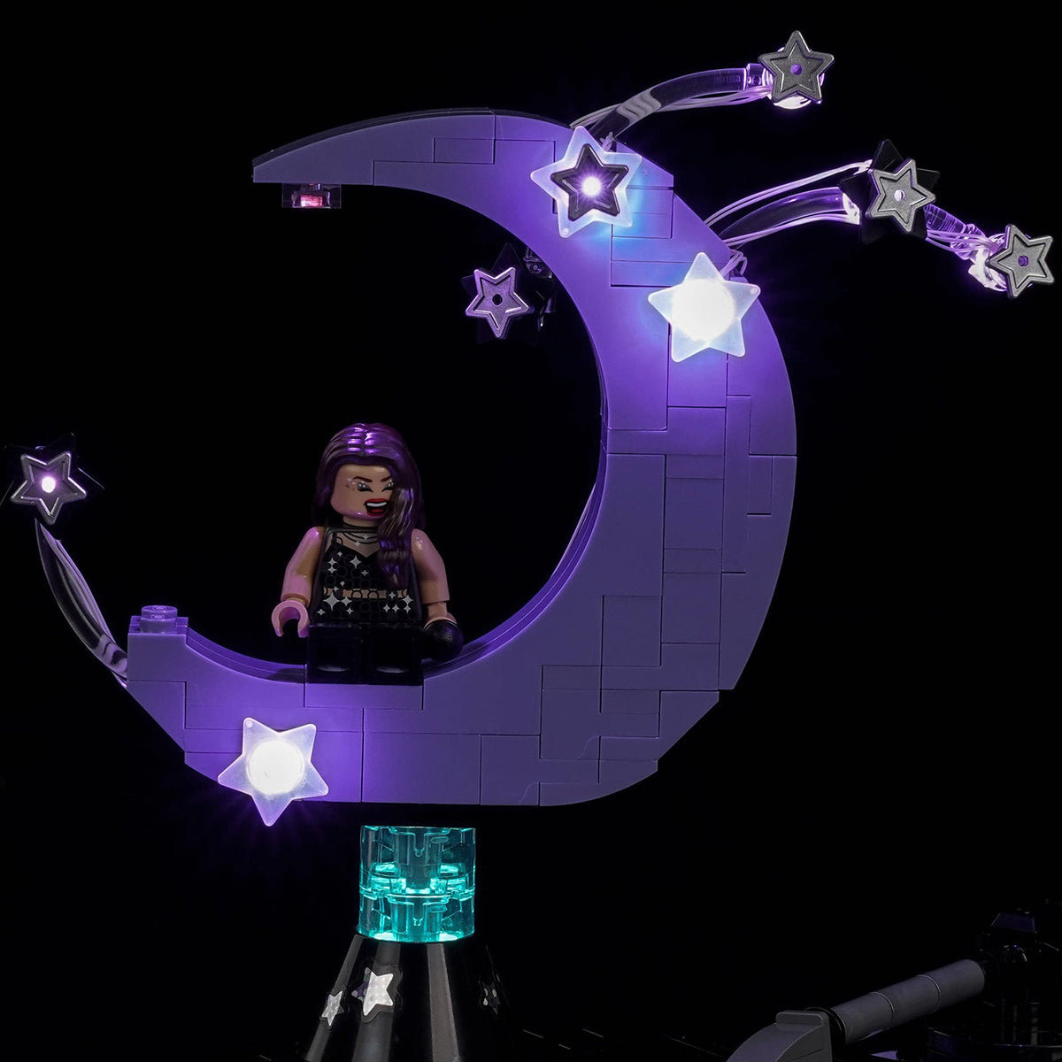 light kit for LEGO® Editions Olivia Rodrigo's Concert Moon #43029, showcase lighting view