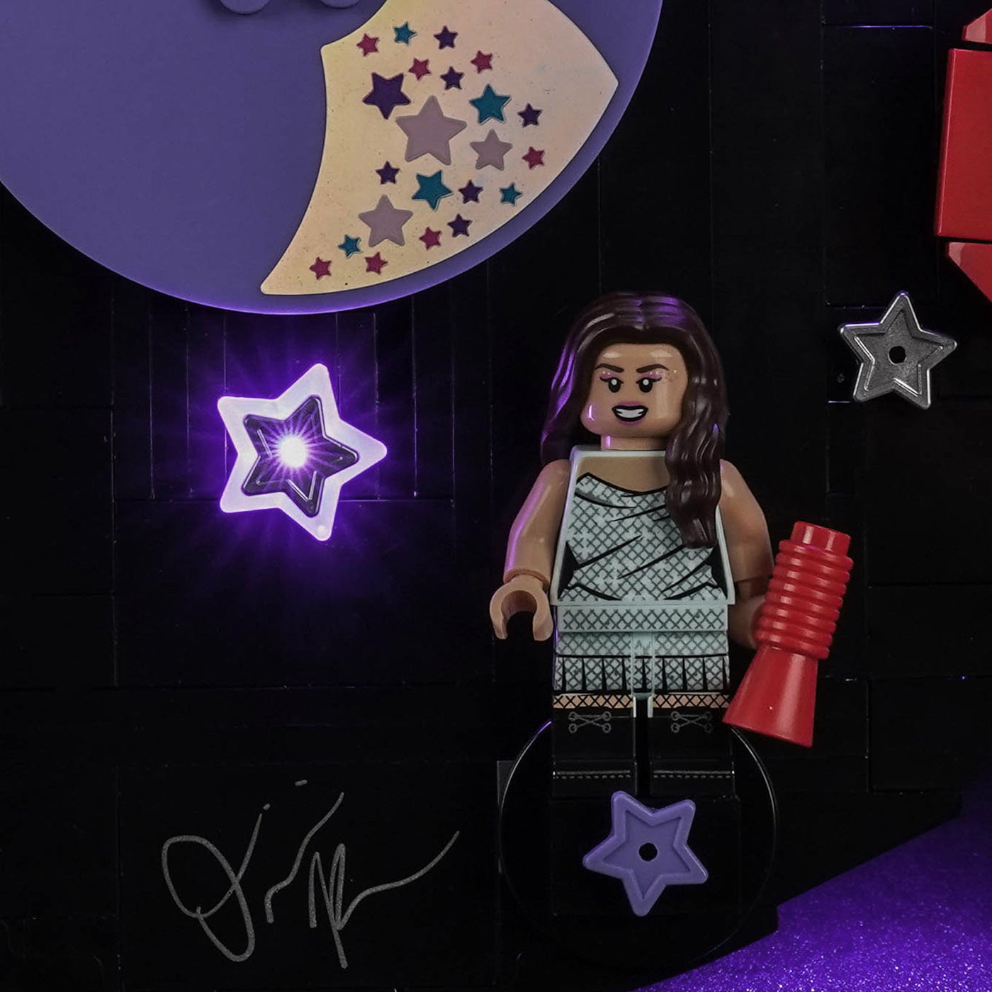 warm LED glow detail: Bright My Bricks LED lighting kit for LEGO® Editions Olivia Rodrigo's Vinyl #43028