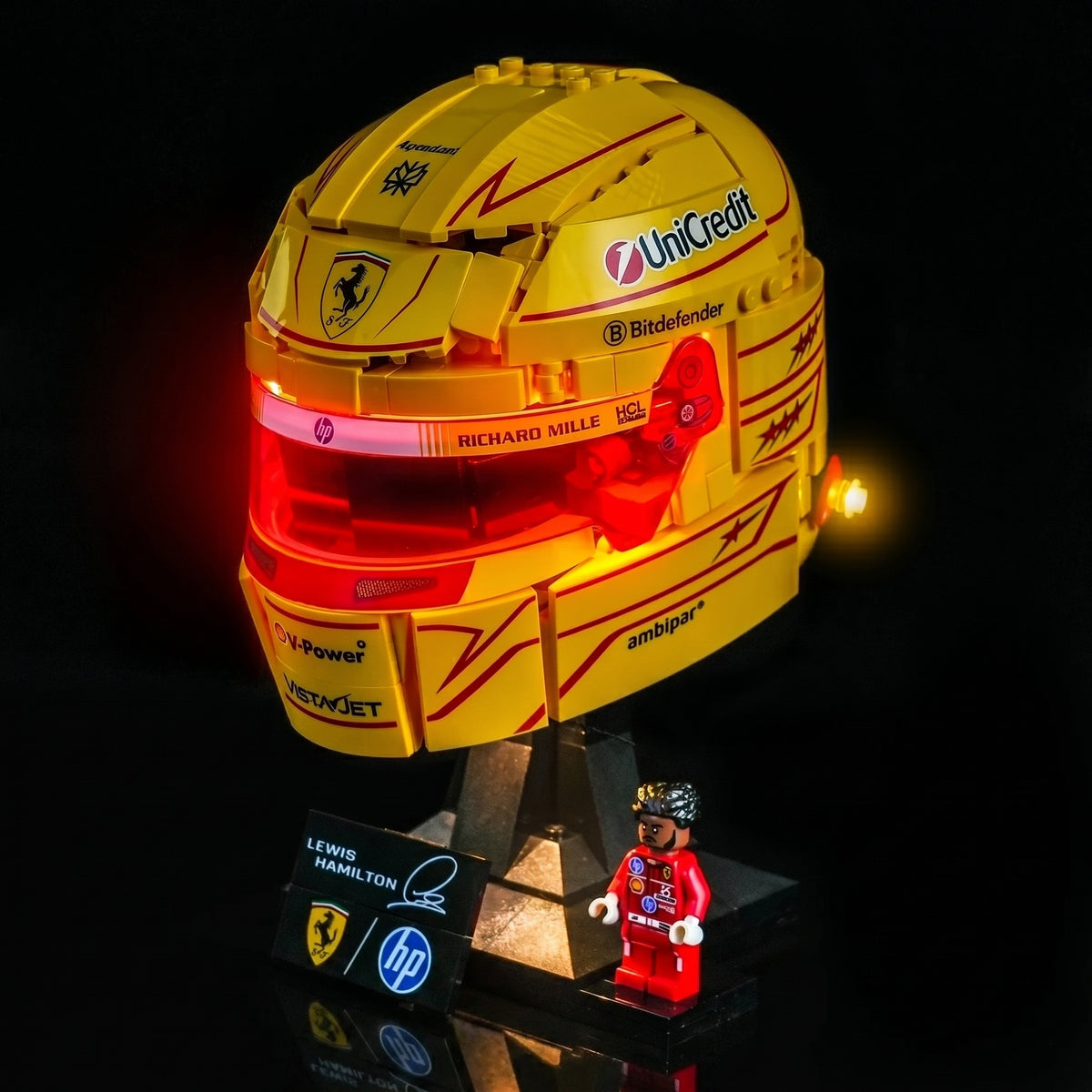 LED light kit for LEGO® Editions Scuderia Ferrari Lewis Hamilton Helmet #43022 | Bright My Bricks