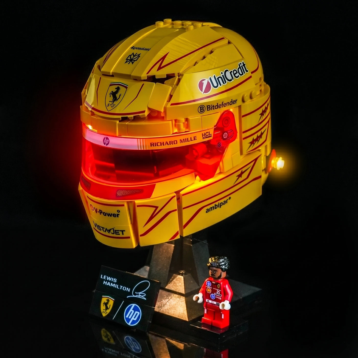 LED light kit for LEGO® Editions Scuderia Ferrari Lewis Hamilton Helmet #43022 | Bright My Bricks